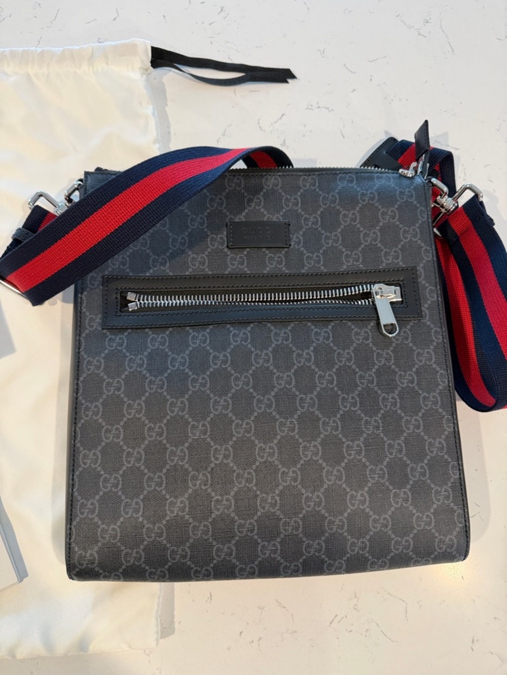 Gucci Black GG Supreme Messenger with Red and Blue Web Strap - Picture 2 of 5